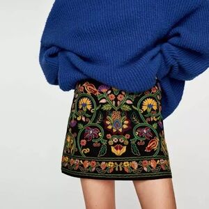 Zara Black Cotton Embroidered Mini Skirt Boho Chic Size XS